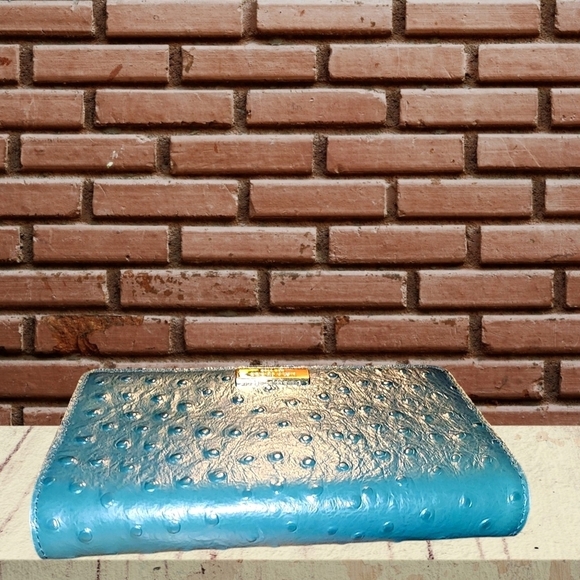 Kate Spade ALEXANDER AVENUE ISABELI CROSSBODY - Picture 4 of 10